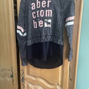 Abercrombie & Fitch Gray High Low Graphic Hoodie